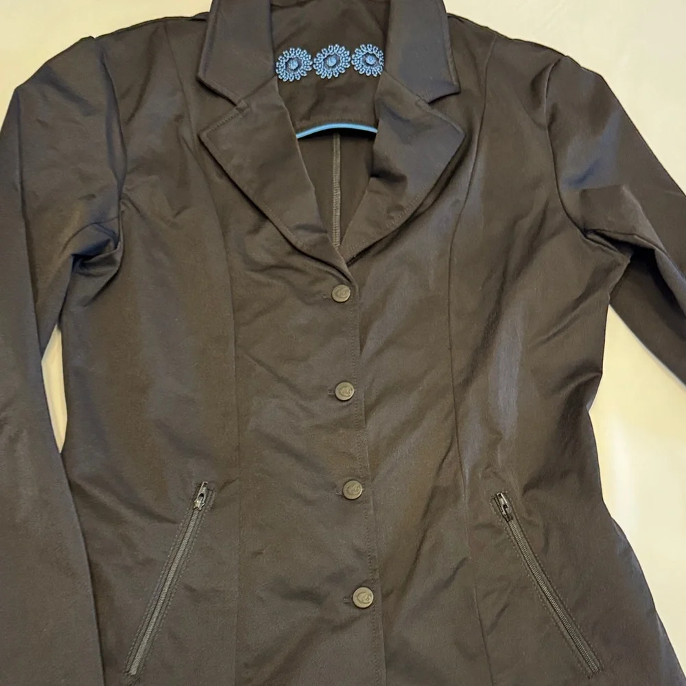 Smartpak Black Equestrian Jacket with zipper and 4 snap-button closure. - Picture 5 of 6